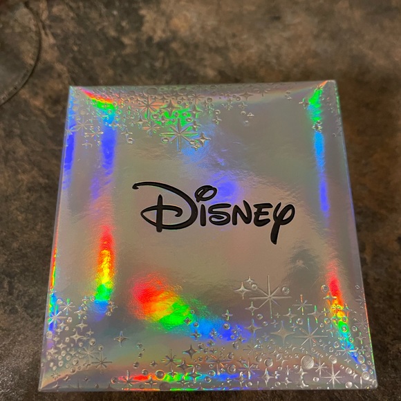 NWT Disney Necklace - Picture 3 of 3